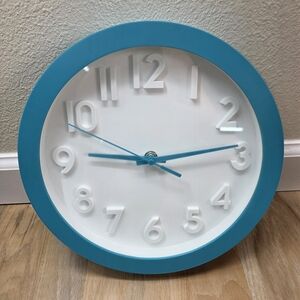 💜Turquoise Quartz Lightweight Wall Clock